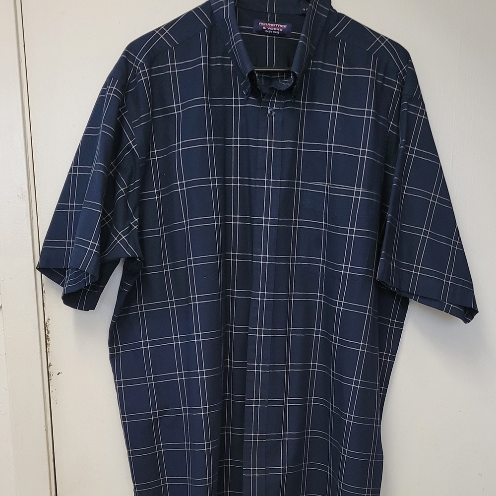 Roundtree & Yorke Men's Navy Windowpane Short Sleeve Button-Up Shirt